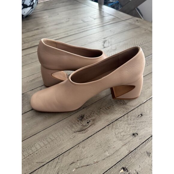 Jil Sander Nude Leather Pumps with Curved Heel Size 37.5 NWOB - Picture 7 of 10